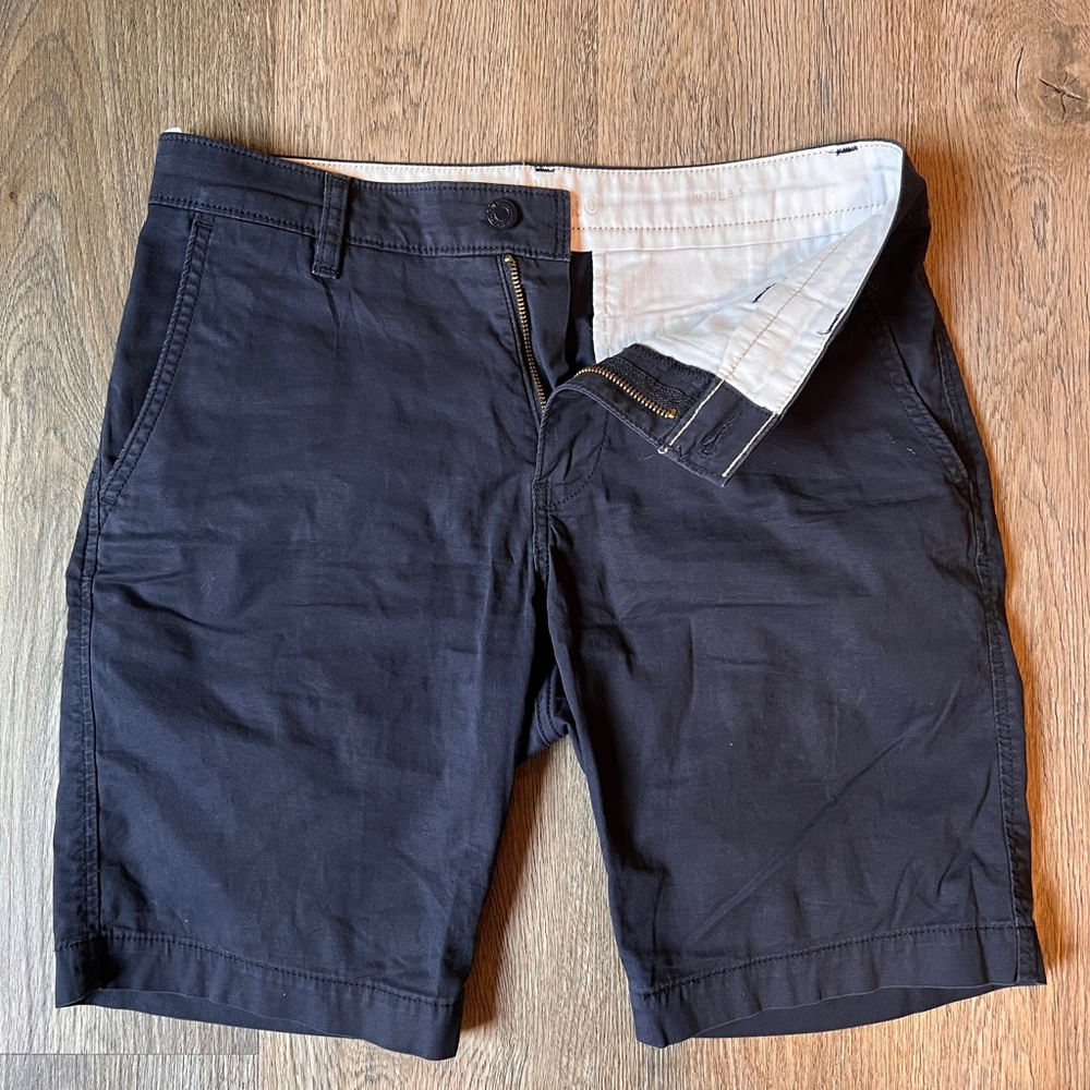 Levi’s xx chino shorts 30’. 9.5’ inseam. Navy Blue. Good condition.